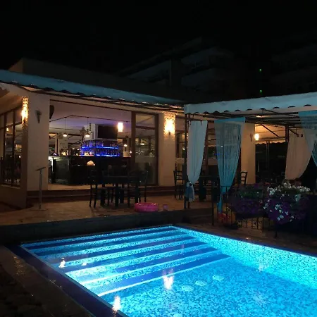 Apartament Domashniy Słoneczny Brzeg